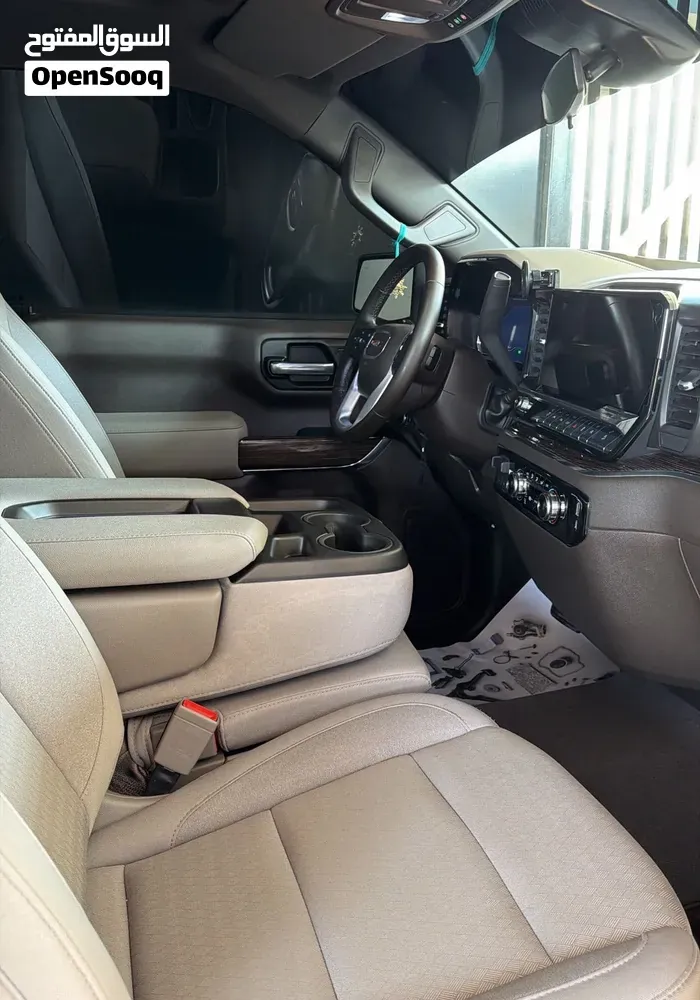 GMC Sierra 2025 photo 3