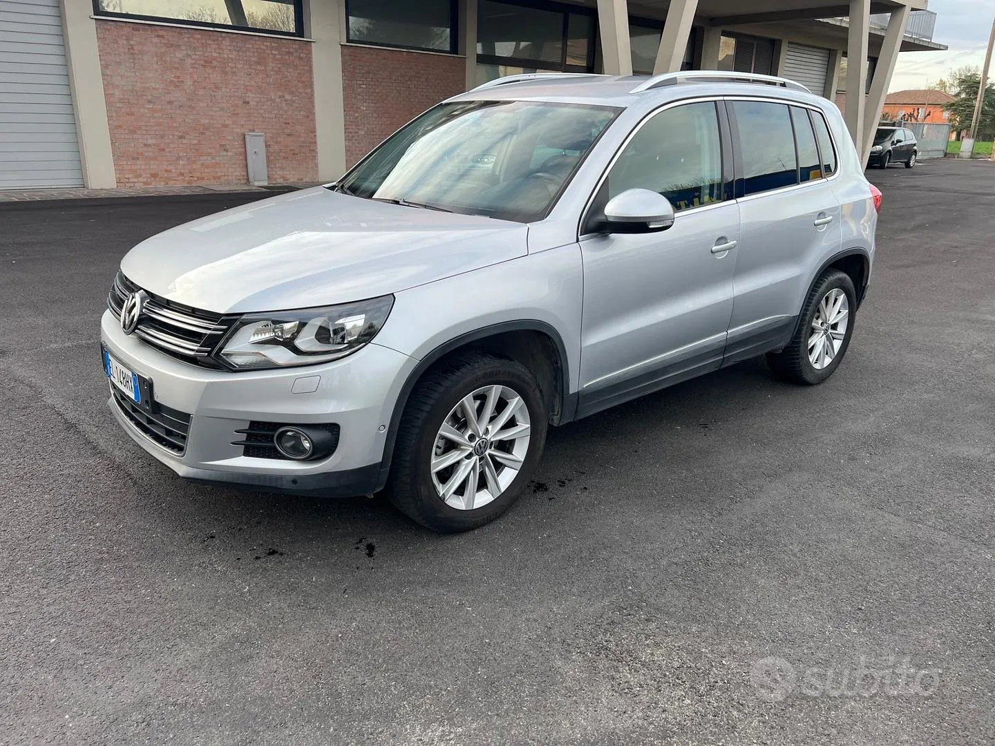 Volkswagen Tiguan 2012 photo 3