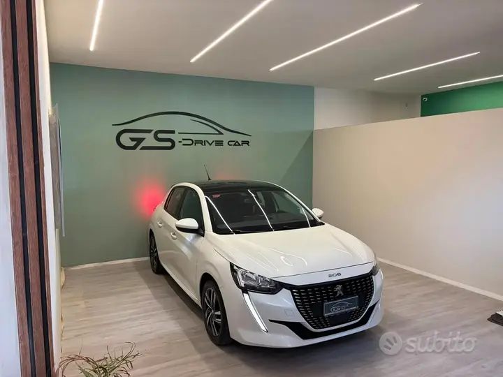 Peugeot 208 2020 photo 3