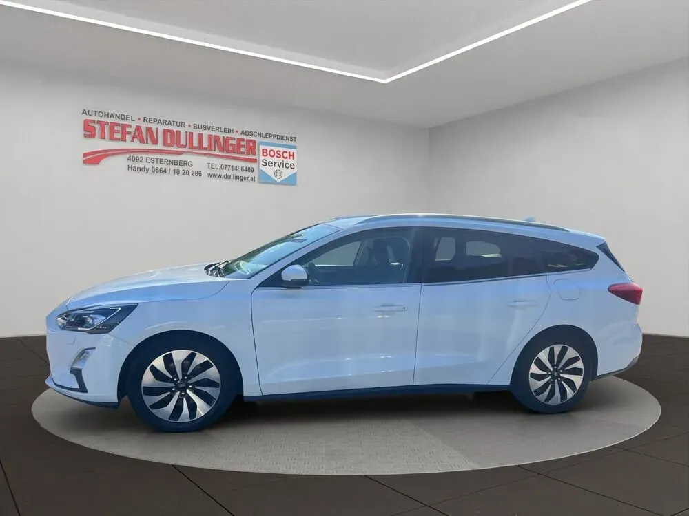 Ford Focus 2019 photo 2