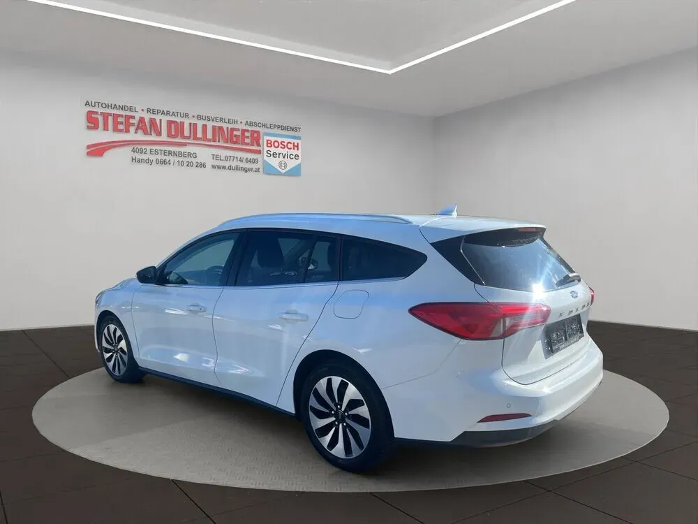 Ford Focus 2019 photo 3