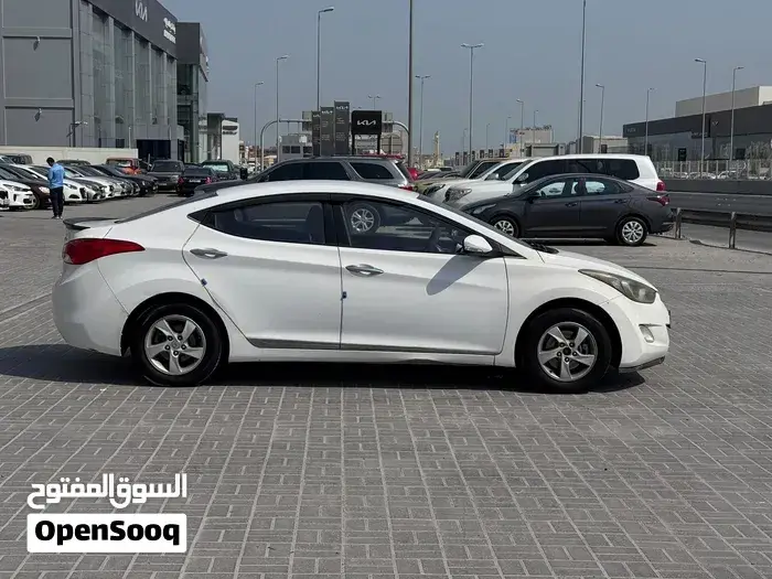 Hyundai Elantra 2016 photo 4
