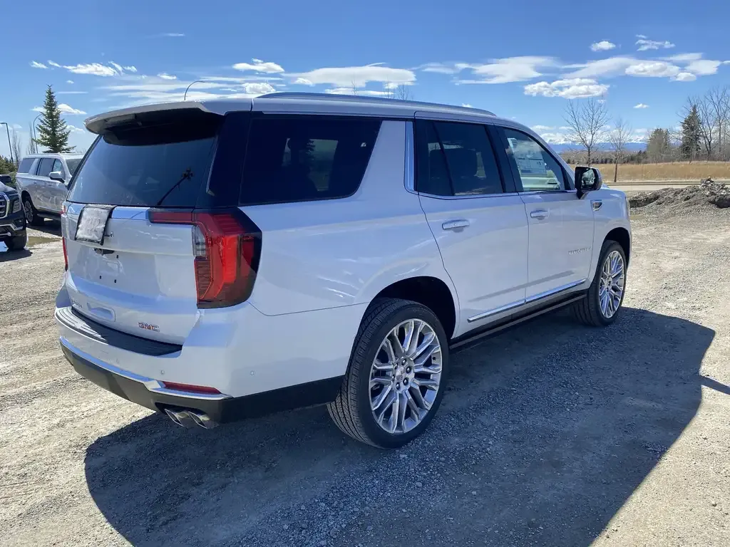 GMC Yukon 2026 photo 5
