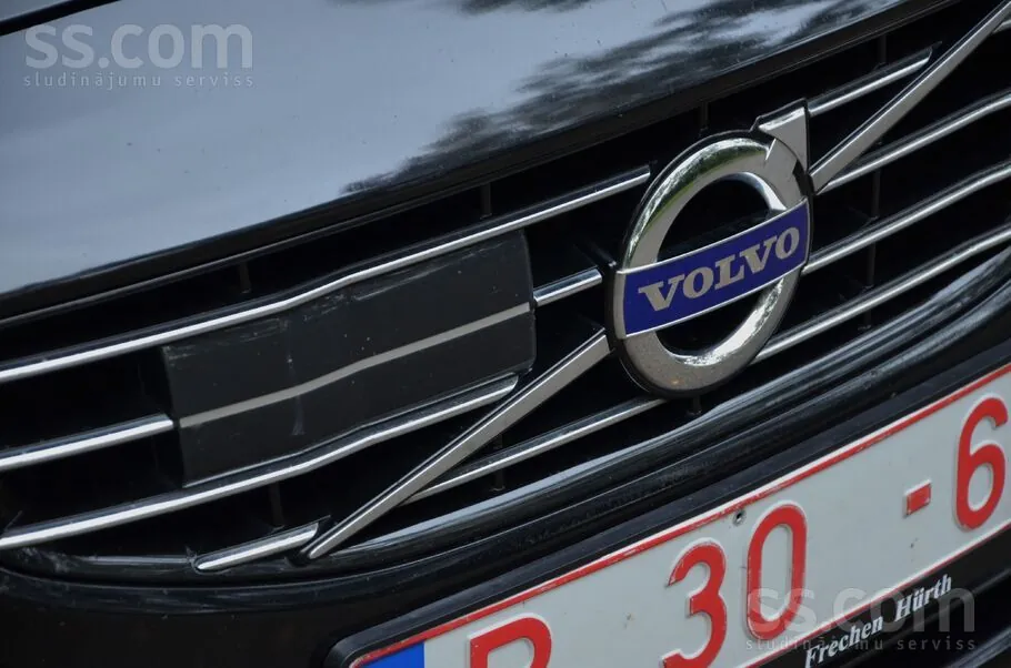 Volvo V60 2013 photo 2