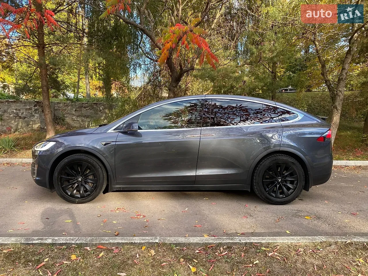 Tesla Model X 2017 photo 4