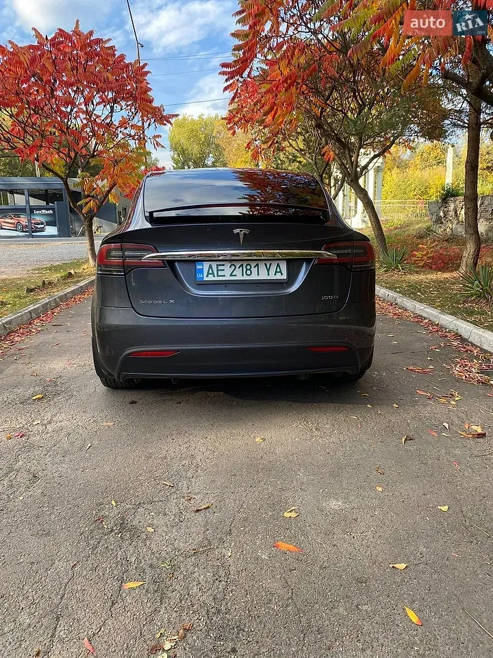 Tesla Model X 2017 photo 5
