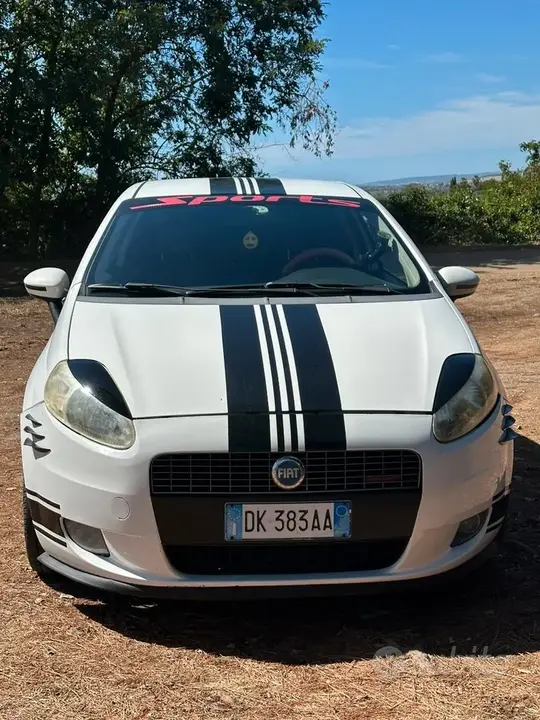 Fiat Grande Punto 2007 photo 3