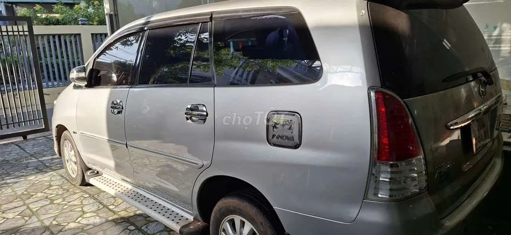 Toyota Innova 2008 photo 2