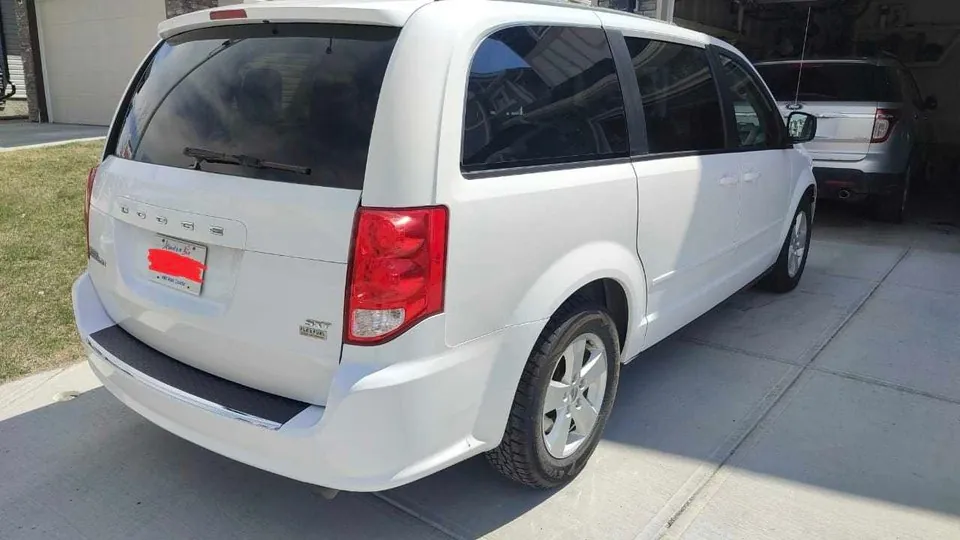 Dodge Grand Caravan 2016 photo 4