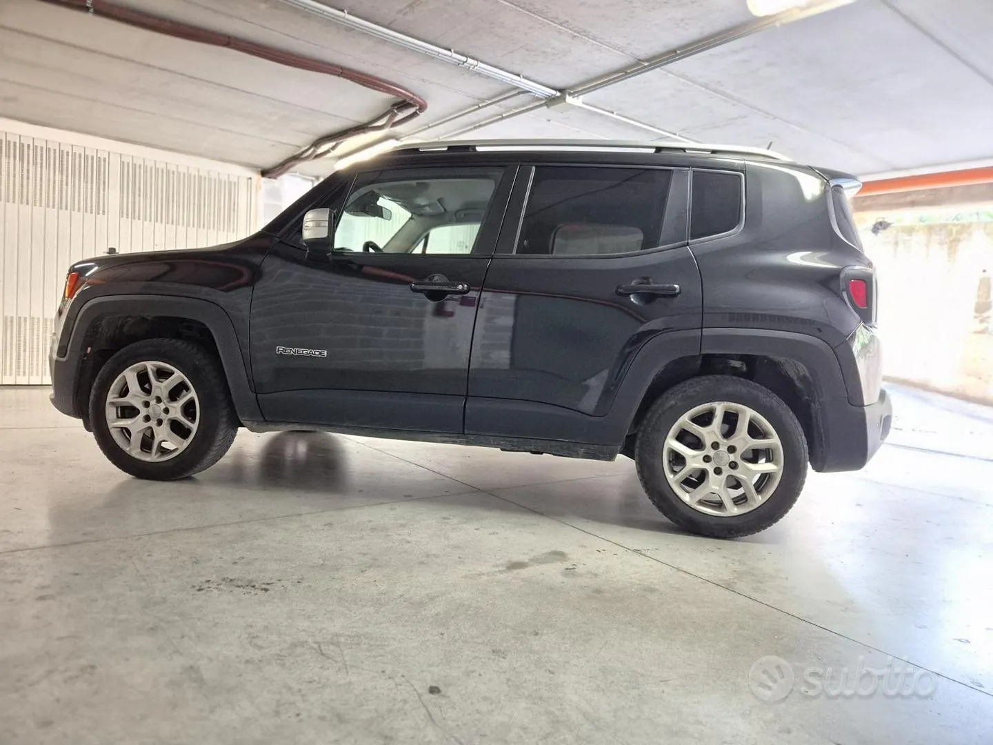 Jeep Renegade 2014 photo 4