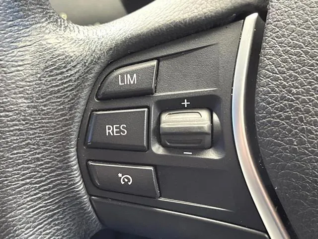 BMW 1 Series Hatchback 2016 photo 4
