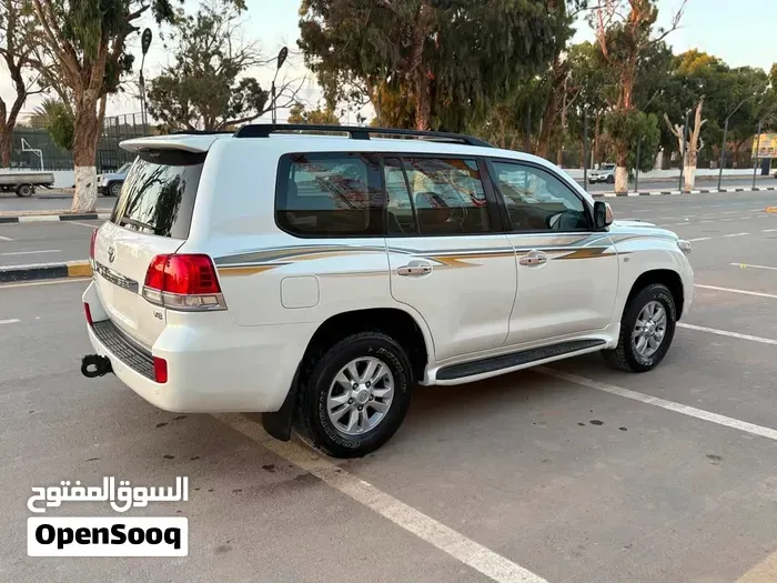 Toyota Land Cruiser 2008 photo 3