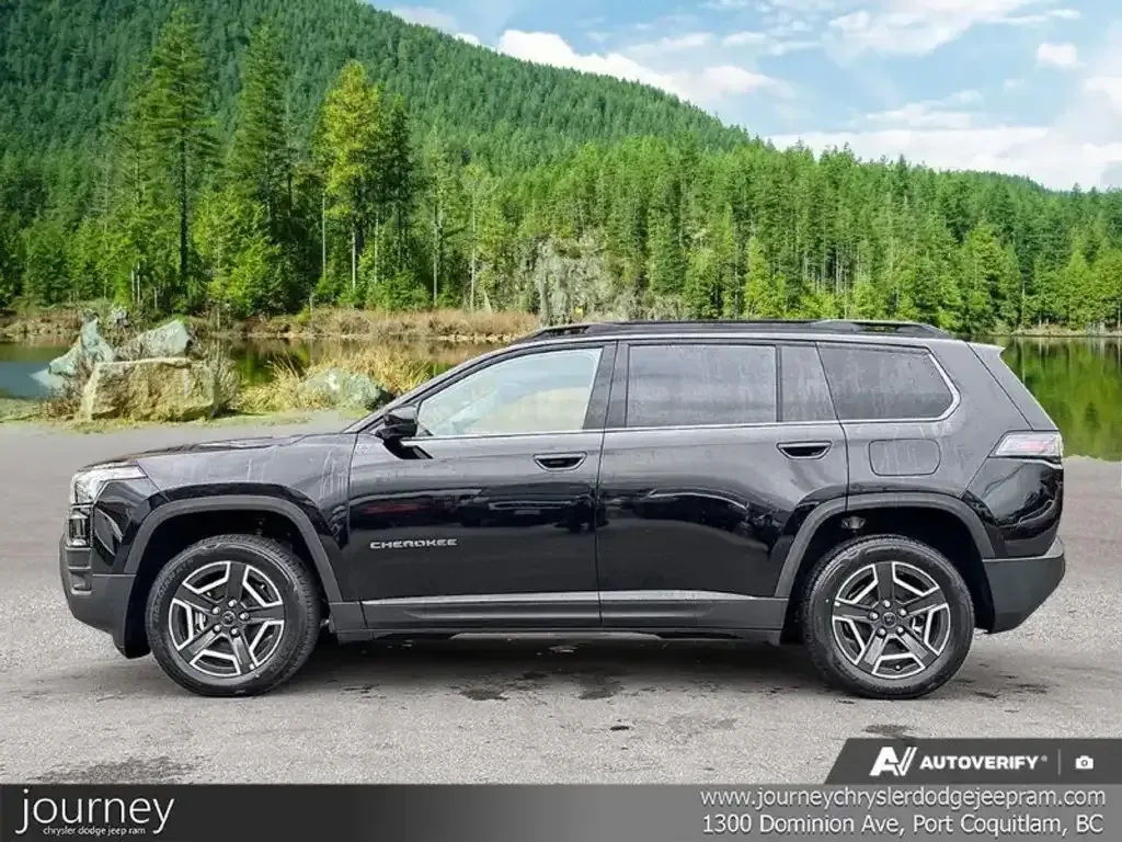 Jeep Cherokee 2026 photo 3