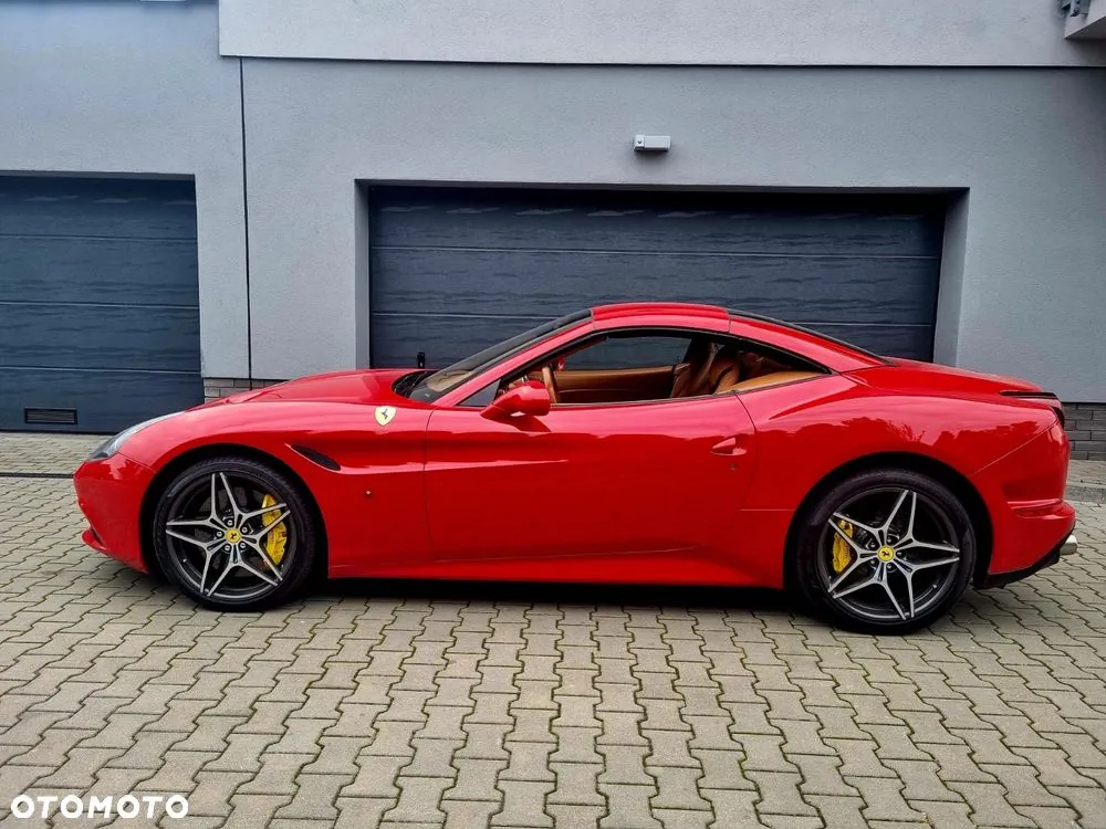 Ferrari California T 2015 photo 3