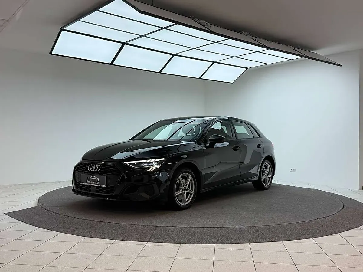 Audi A3 2021 photo 3