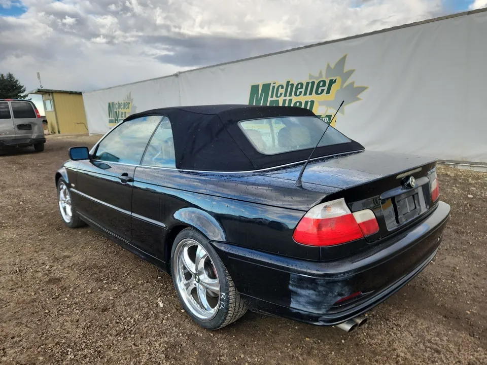 BMW 3 Series 2002 photo 3