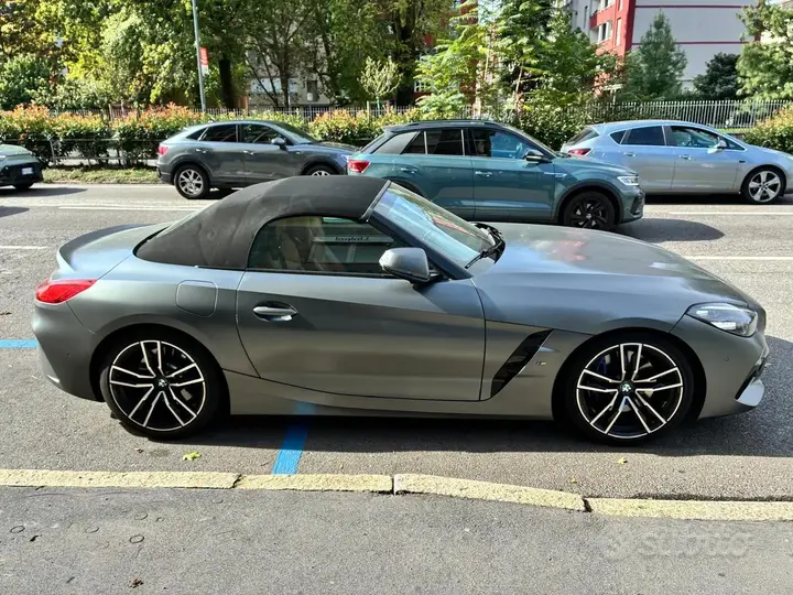 BMW Z4 2021 photo 2