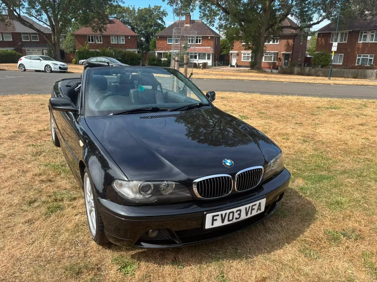 BMW 3 Series 2003 photo 2