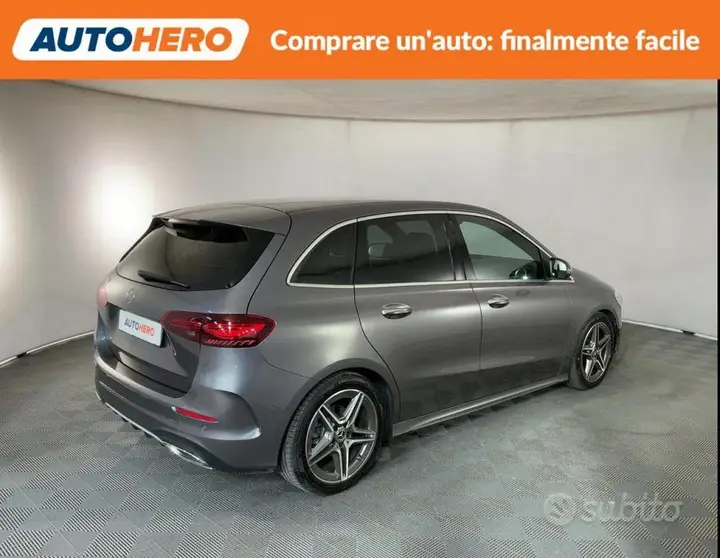 Mercedes-Benz B 180 2024 photo 5