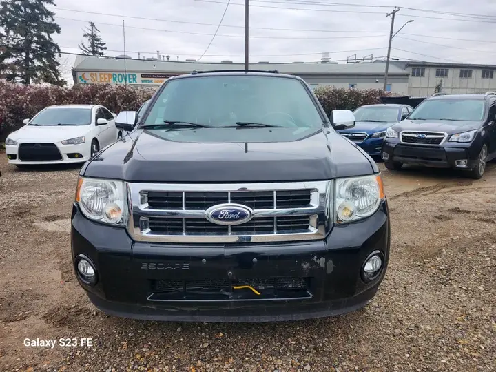 Ford Escape 2013 photo 2