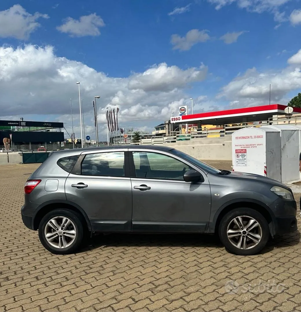 Nissan Qashqai 2010 photo 3