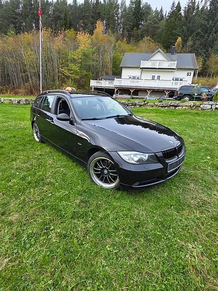 BMW 318D 2007 photo 3