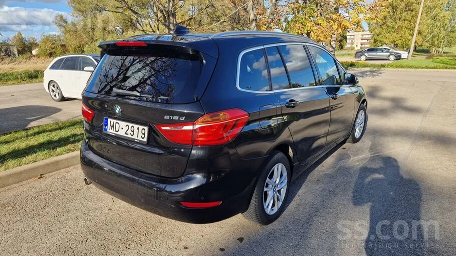 BMW 218D Gran Tourer 2017 photo 3