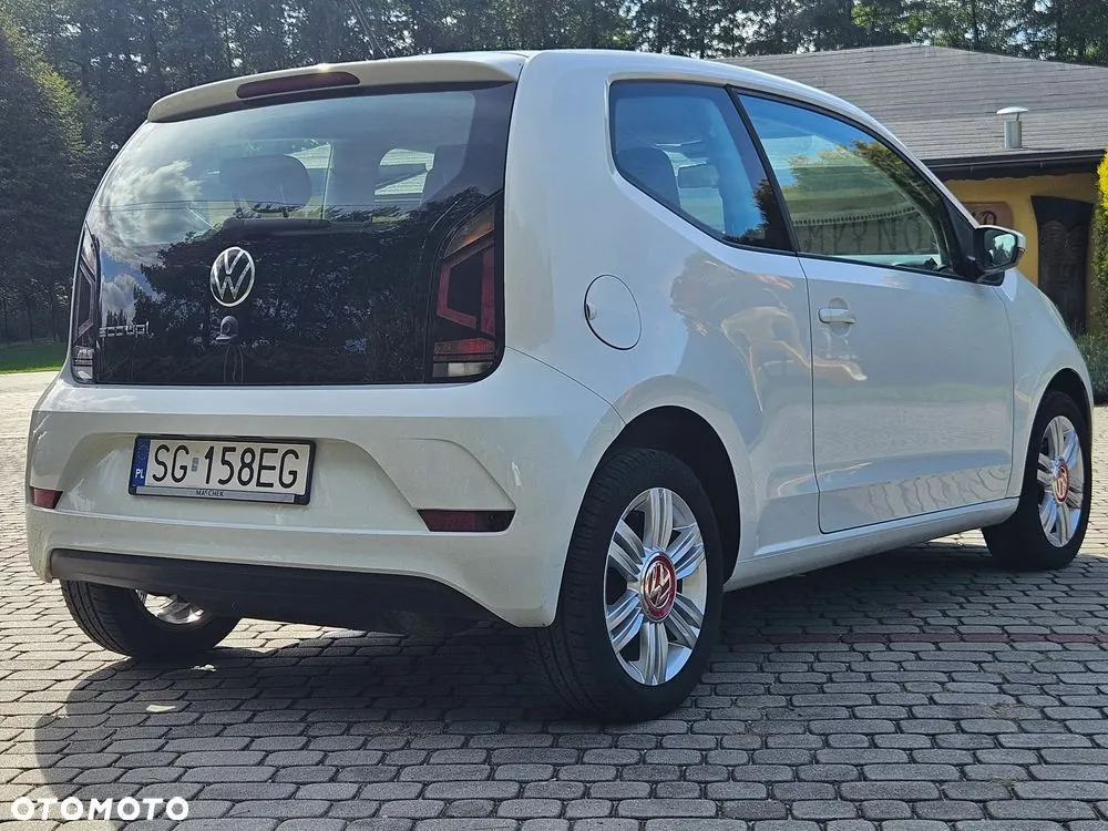 Volkswagen Up 2020 photo 4