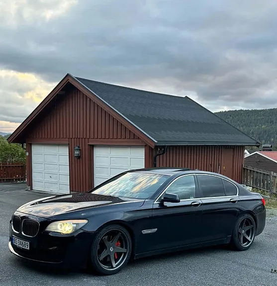 BMW 730D 2011 photo 3