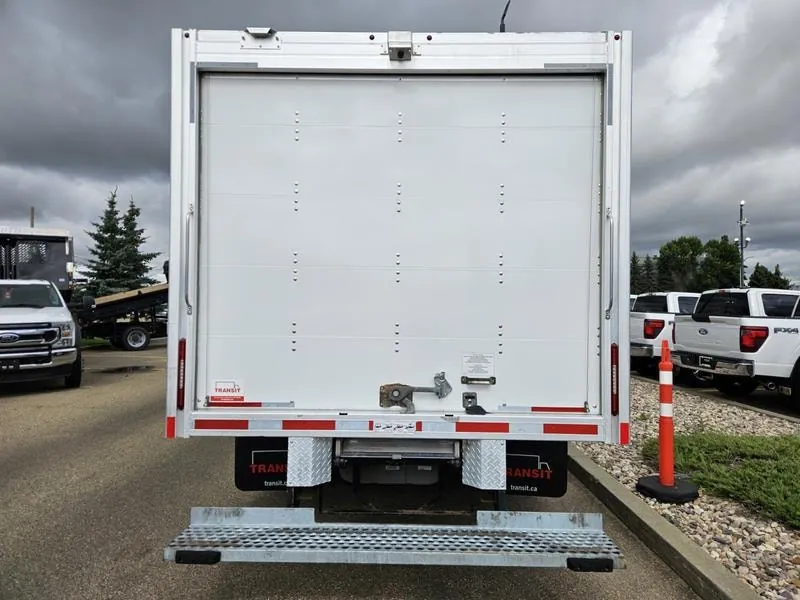 Ford E-Series 2025 photo 4