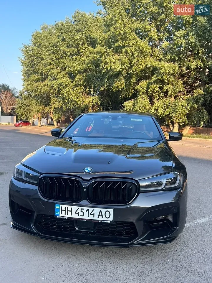BMW 5 Series 2017 photo 5