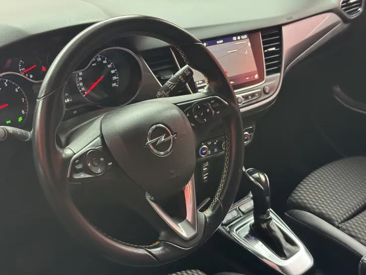 Opel Crossland X 2018 photo 3