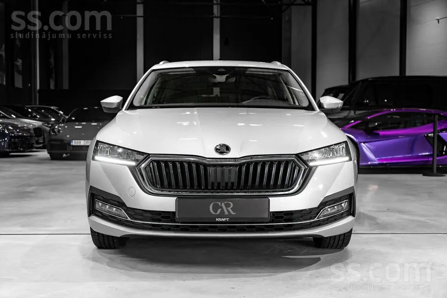 Skoda Octavia 2023 photo 2