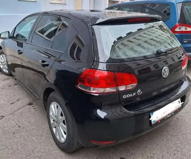 Volkswagen Golf 2012 photo 2