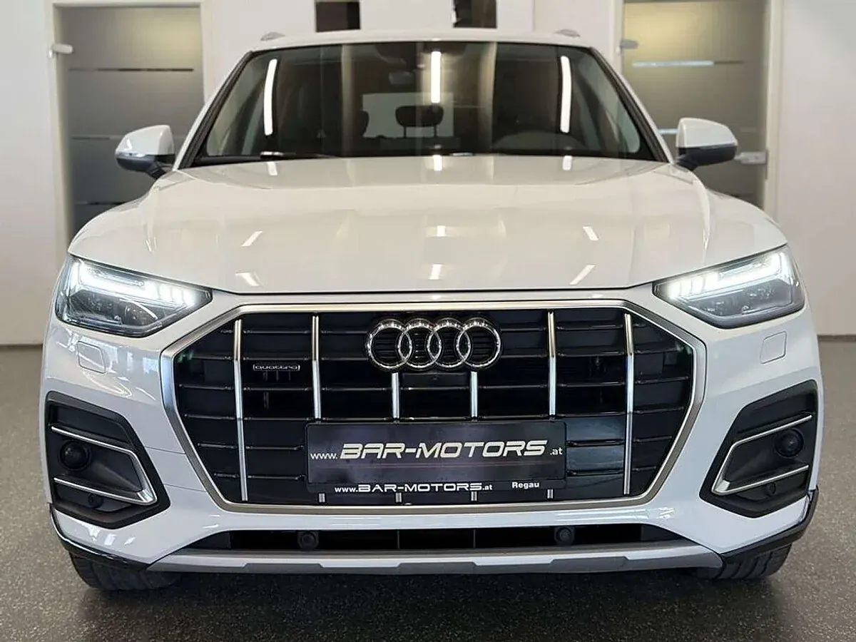 Audi Q5 2025 photo 2