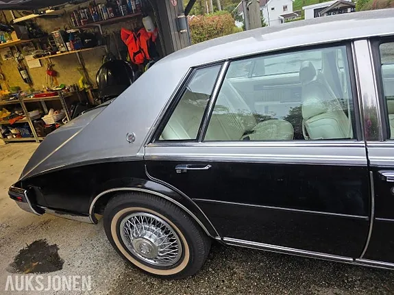 Cadillac Seville 1980 photo 3