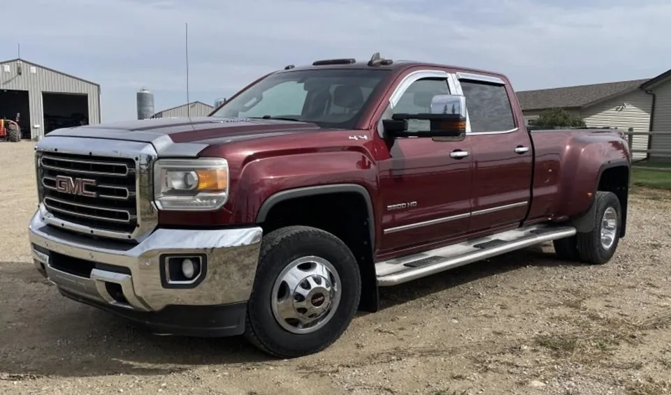 GMC Sierra 3500Hd 2016 photo 2
