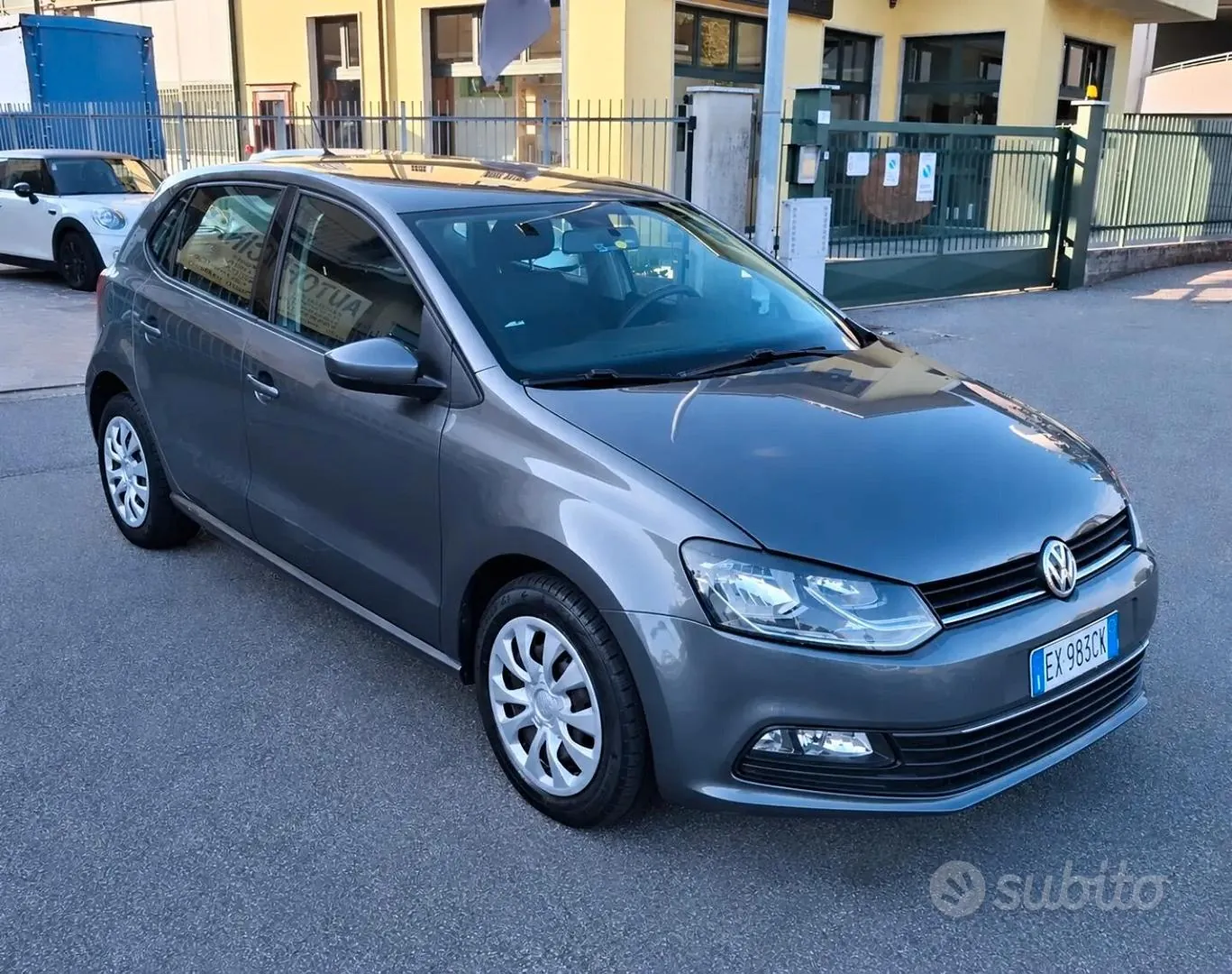 Volkswagen Polo 2014 photo 2