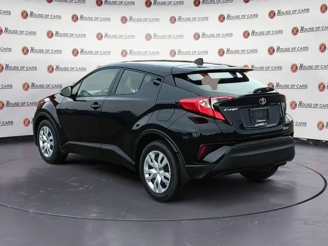 Toyota C-Hr 2022 photo 4
