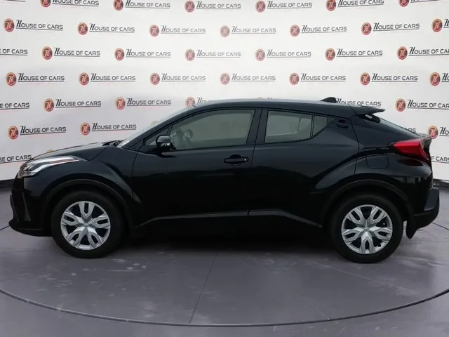 Toyota C-Hr 2022 photo 2
