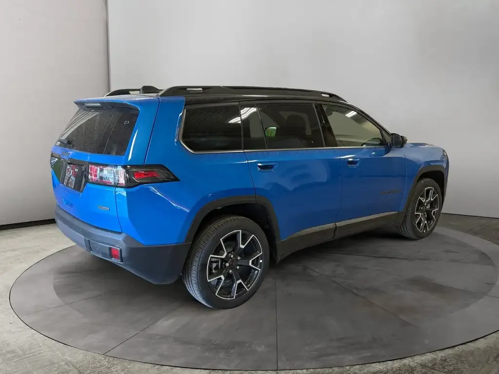 Jeep Cherokee 2026 photo 5