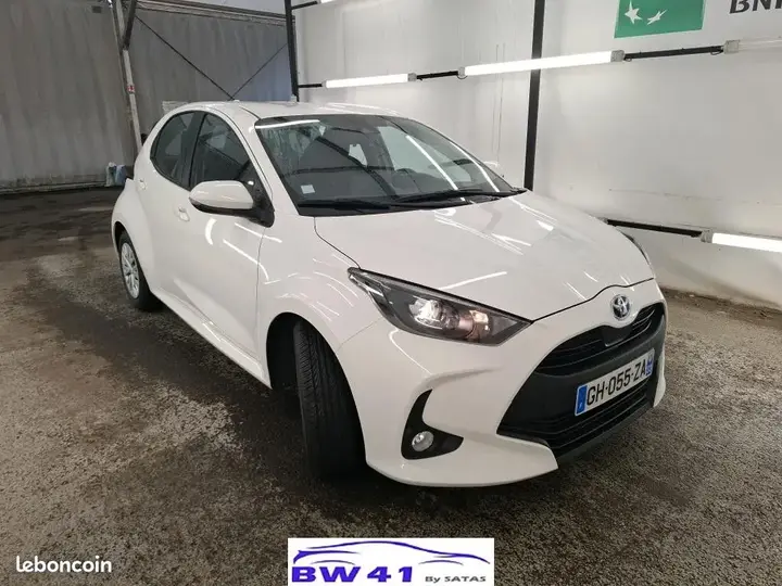 Toyota Yaris 2022 photo 4