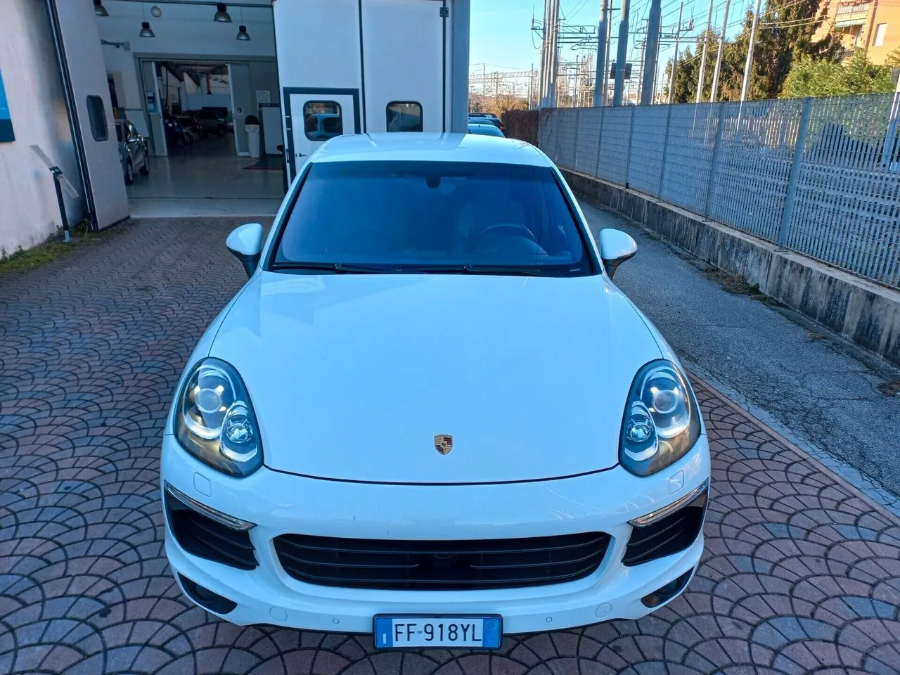 Porsche Cayenne 2016 photo 4