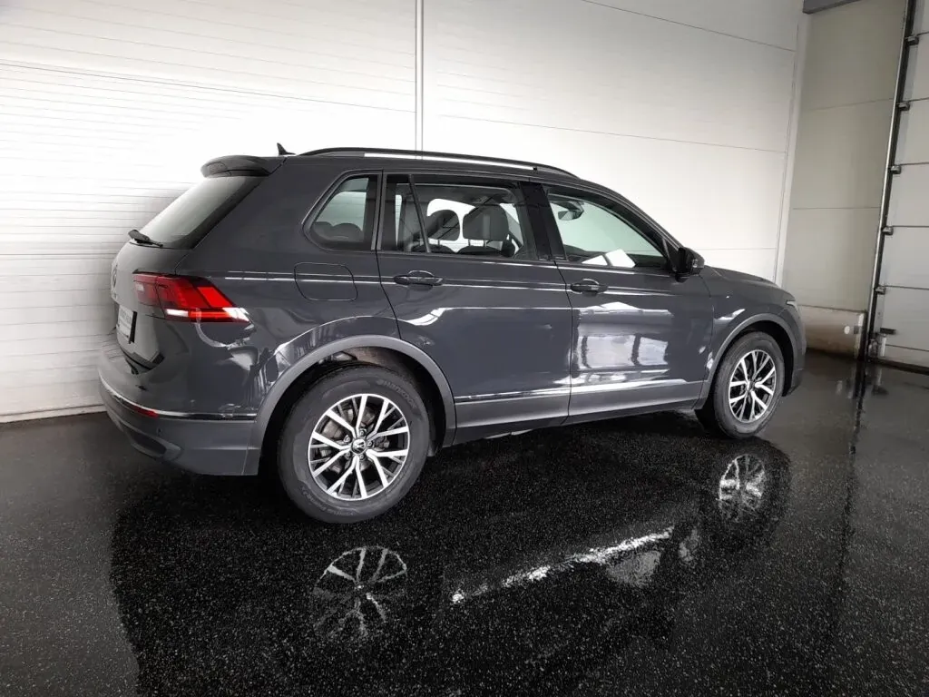 Volkswagen Tiguan 2023 photo 2