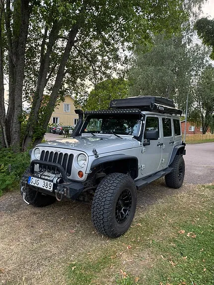 Jeep Wrangler Unlimited 2012 photo 3