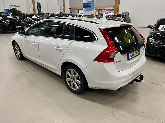 Volvo V60 2014 photo 5
