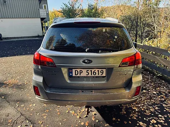 Subaru Outback 2014 photo 4