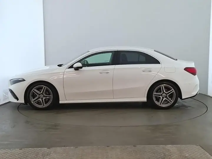 Mercedes-Benz A-Class 2023 photo 4