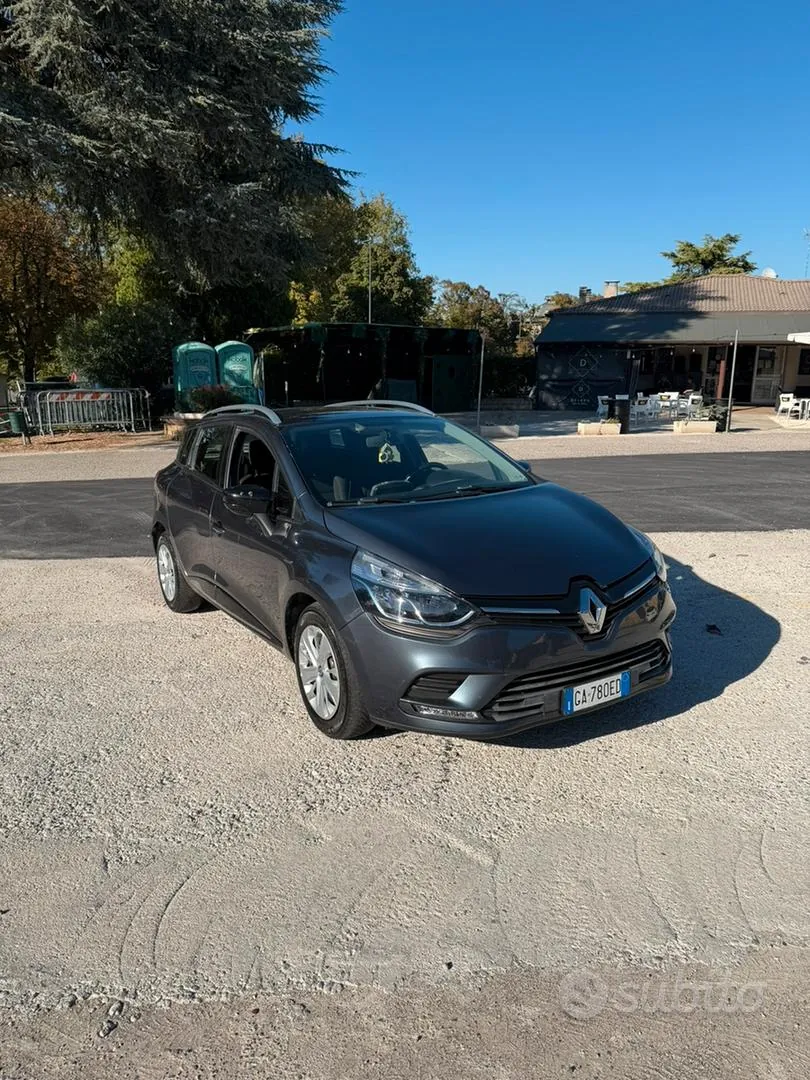 Renault Clio 2017 photo 2