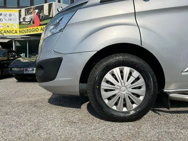 Ford Tourneo Custom 2016 photo 3